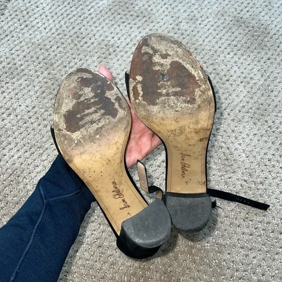 YARO BLOCK HEEL SANDAL - Picture 4 of 6